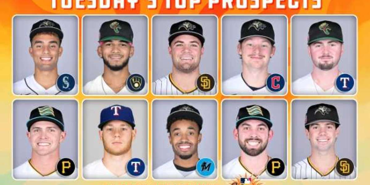 Top Prospects Shine in Tuesday's Arizona Fall League Action