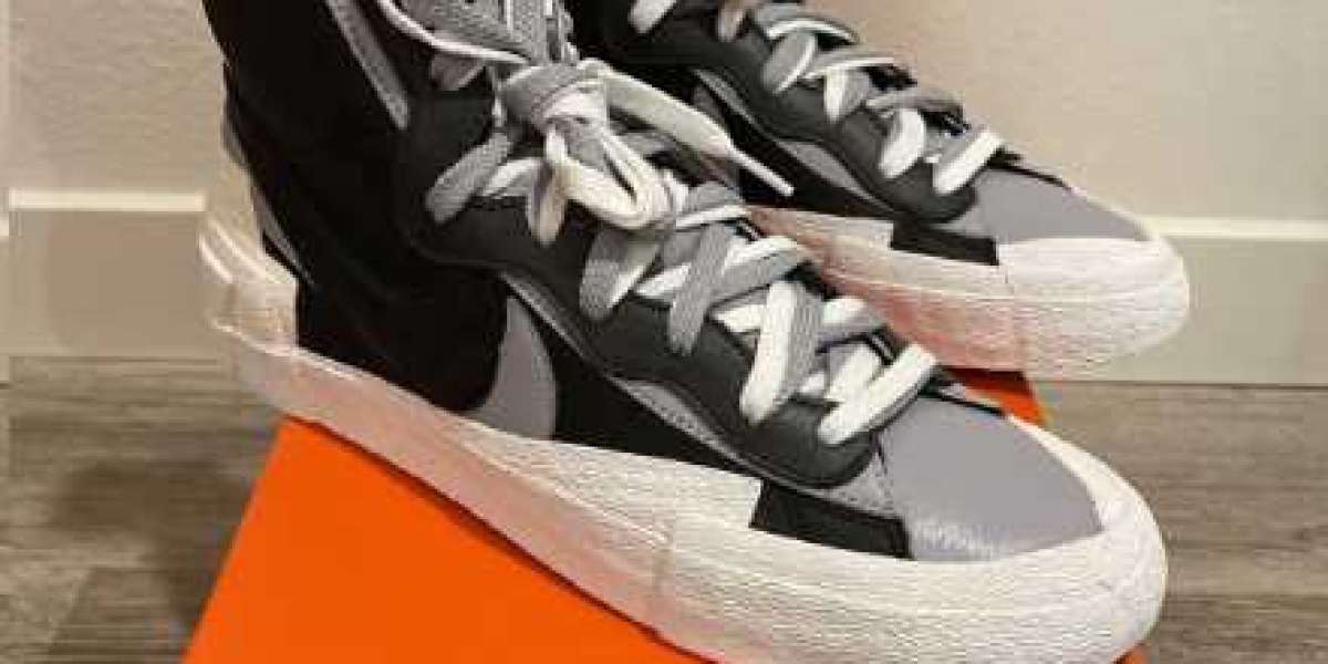 Style Unleashed: Nike Blazer Mid sacai Black Grey